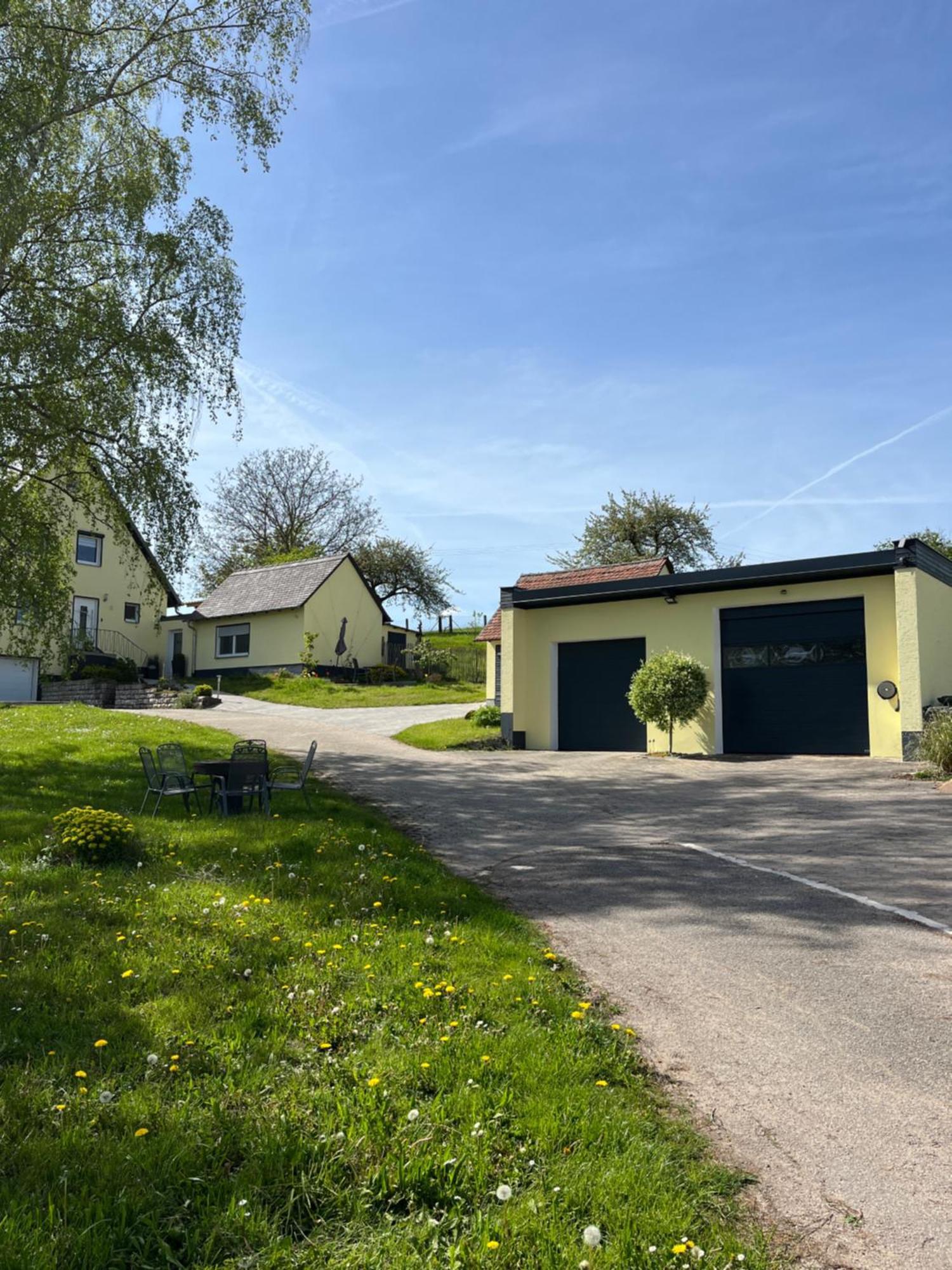Fewo Haus Hutzelbuck in idyllisch-grüner Lage nähe AN Ansbach Exterior foto
