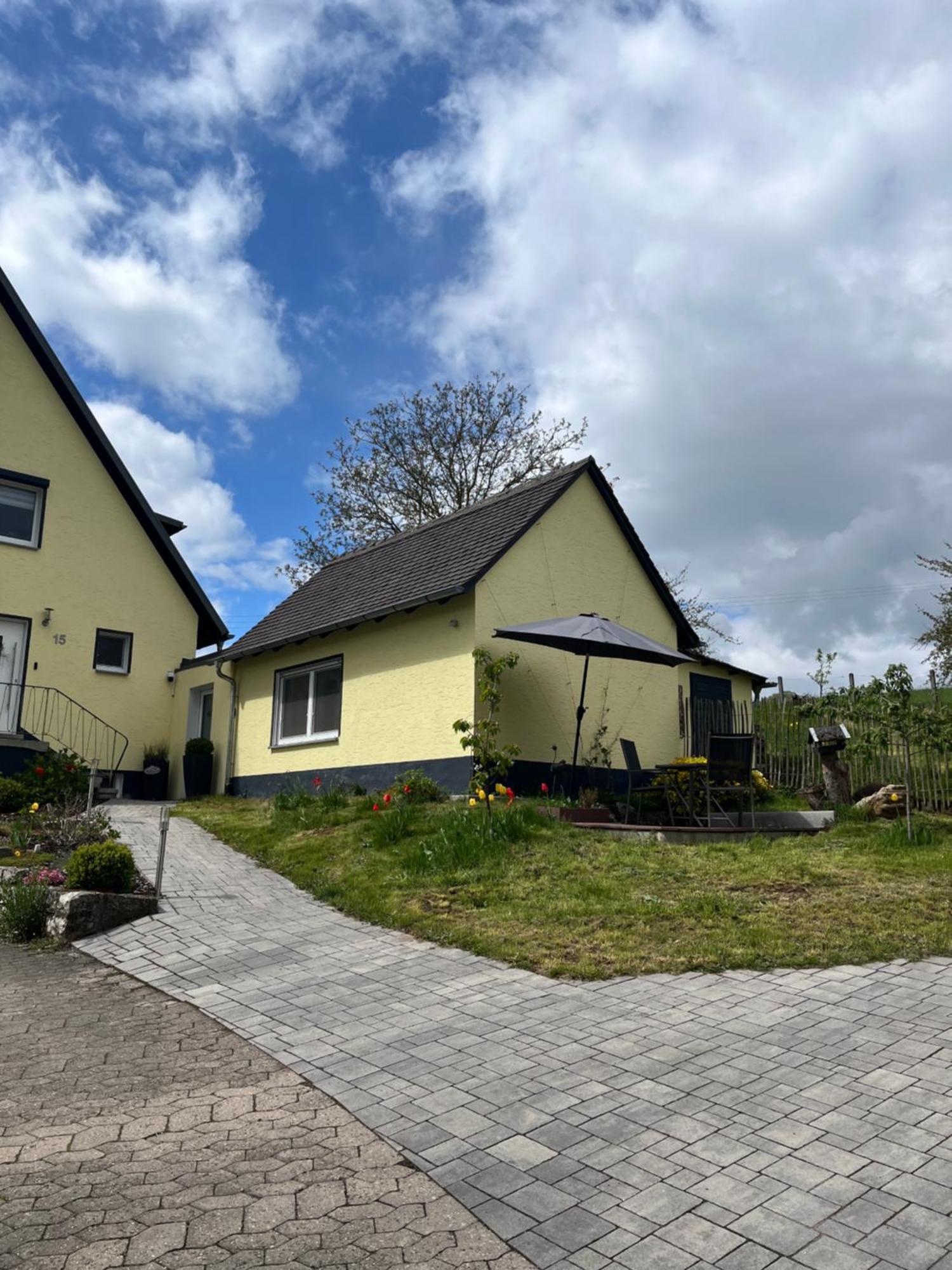Fewo Haus Hutzelbuck in idyllisch-grüner Lage nähe AN Ansbach Exterior foto