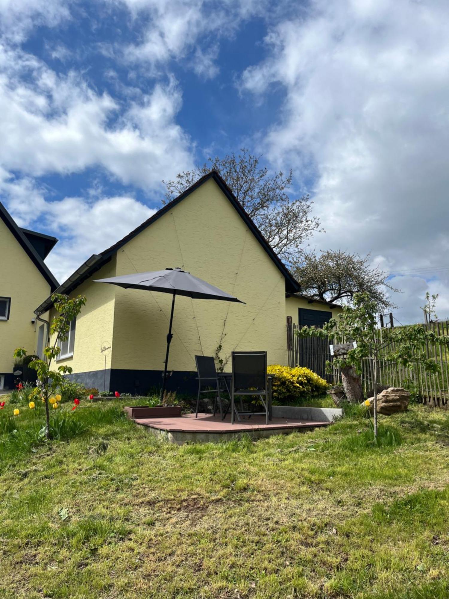 Fewo Haus Hutzelbuck in idyllisch-grüner Lage nähe AN Ansbach Exterior foto